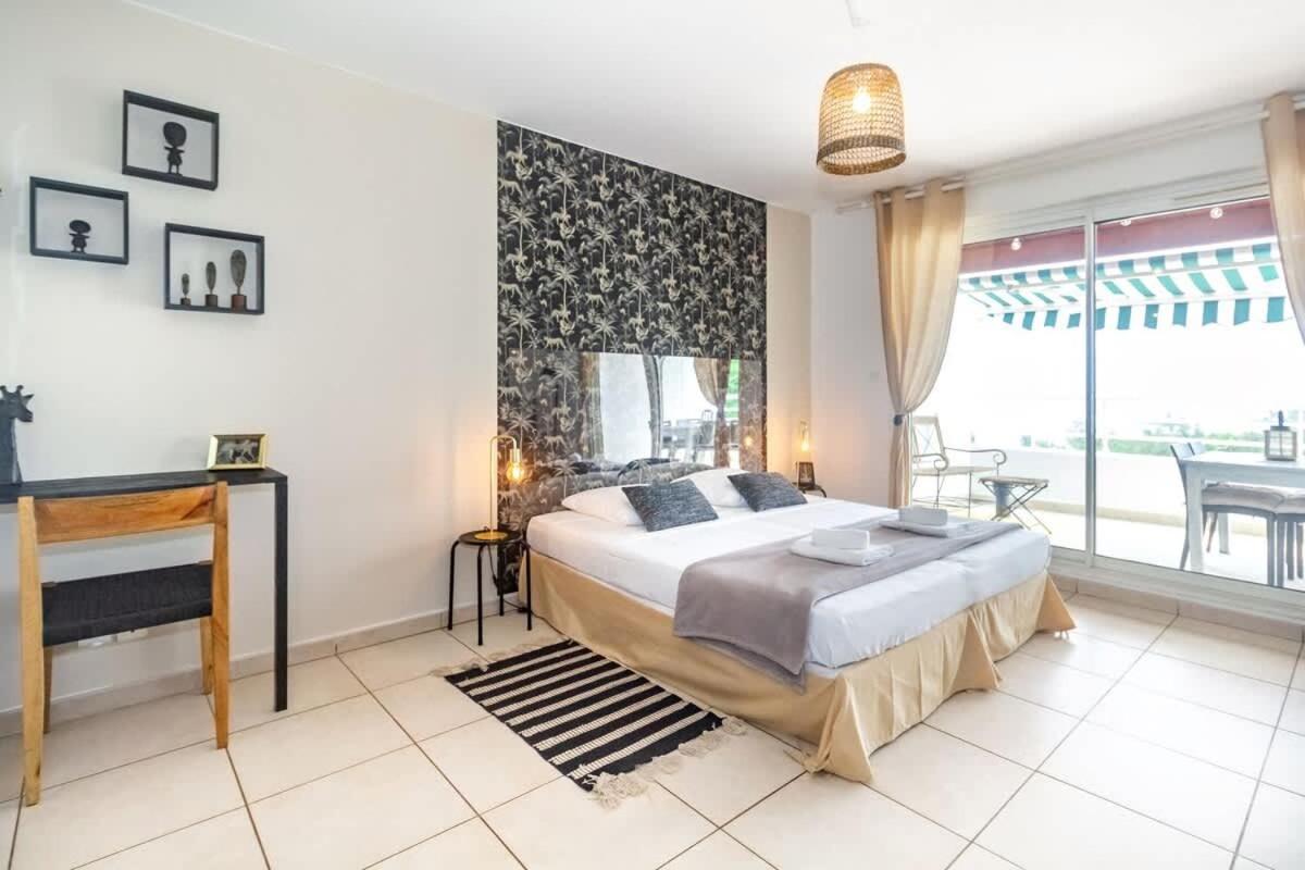 Out Of Africa - Beau Studio Avec Magnifique Vue Mer A Cap Homard - Saint-Gilles Exterior photo