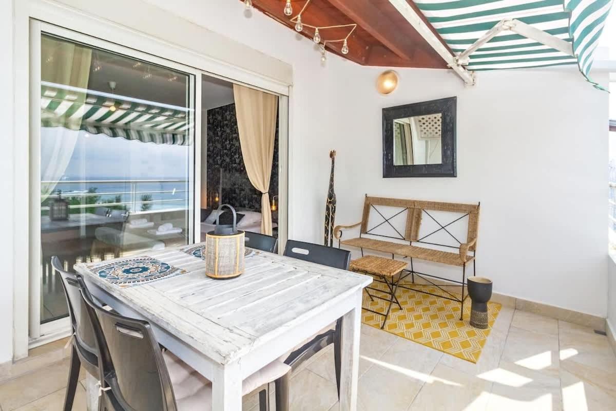 Out Of Africa - Beau Studio Avec Magnifique Vue Mer A Cap Homard - Saint-Gilles Exterior photo